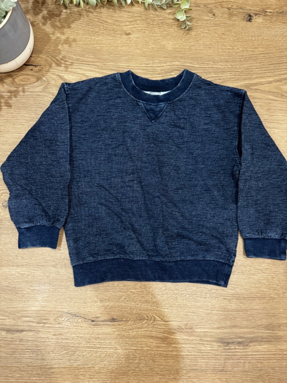 H&M Kids 5T/6 Navy Blue Heathered Crewneck Sweatshirt